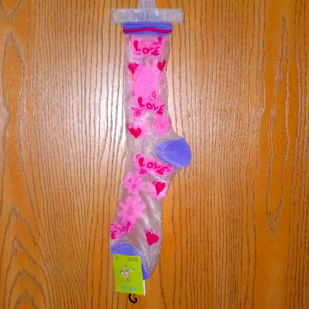 🆕 Sheer & purple/pink/red LOVE W/ 🌸 & 💗 STITCHED socks **SEE PICS**